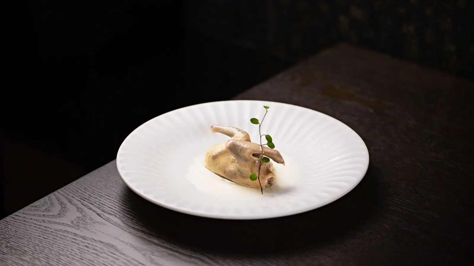 Fine dining at Norquavian Royal Lodge